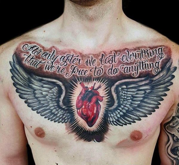 tatuaggio ali sul petto 71